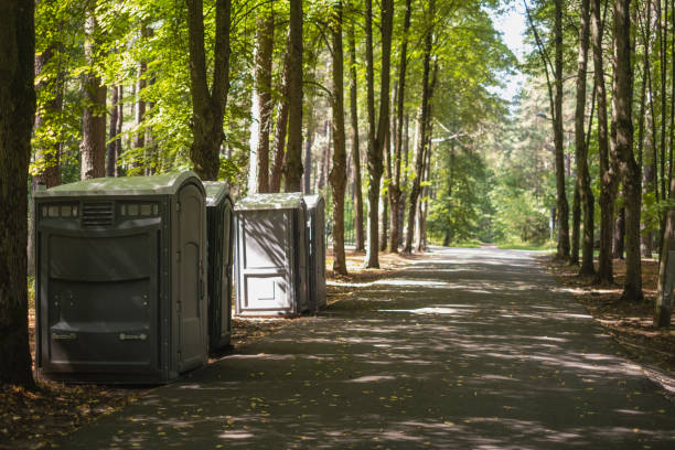 Best Porta potty rental near me  in Hartville, OH