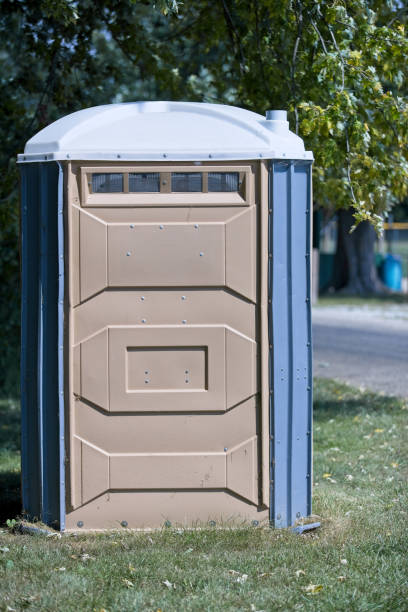 Best Portable restroom trailer rental  in Hartville, OH